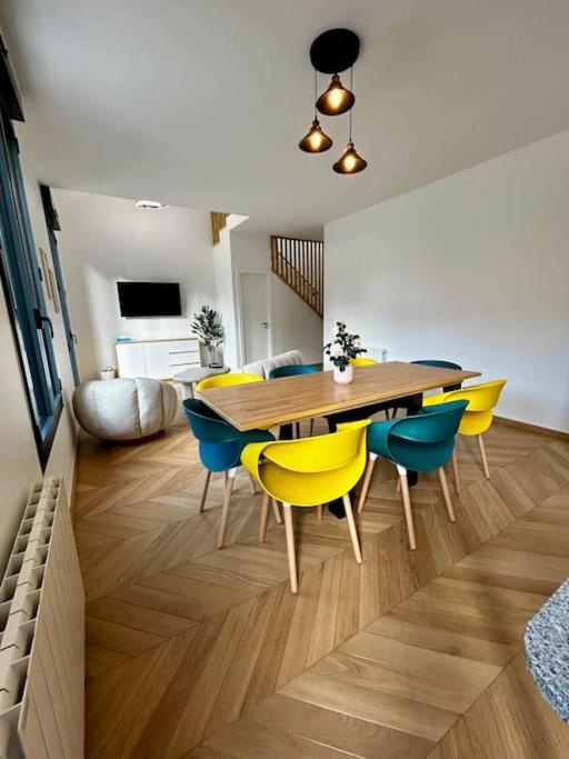 Maison Cosy, Grand Paris, A 3 Minutes Du Metro Вильжюиф Экстерьер фото